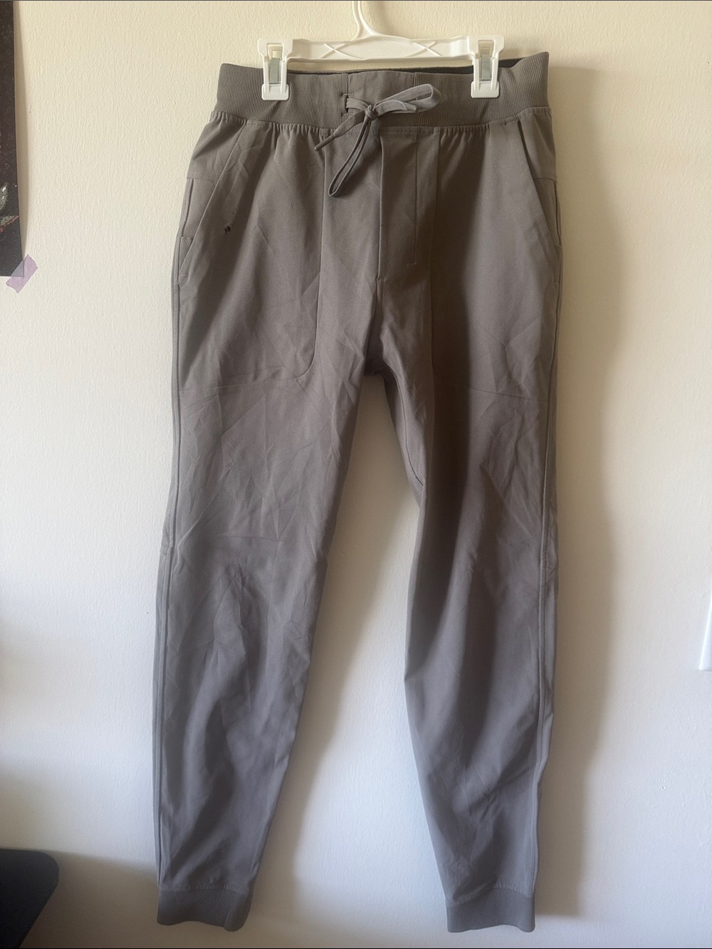 Men’s Lulu Taupe Joggers